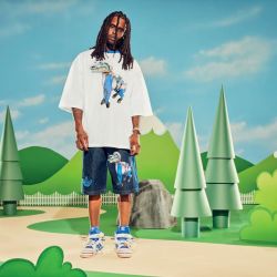 adidas Originals by Kerwin Frost Kerwin Frost torna a presentare la sua prima collezione collaborativa completa con adidas Originals.